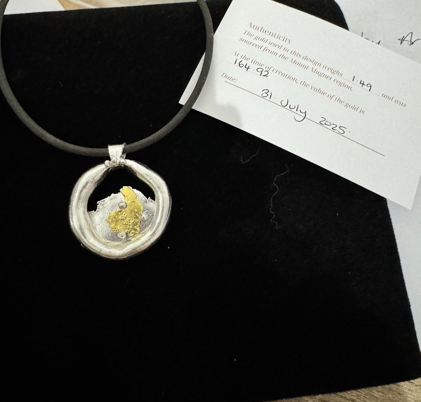 Naomi Gold Pendant